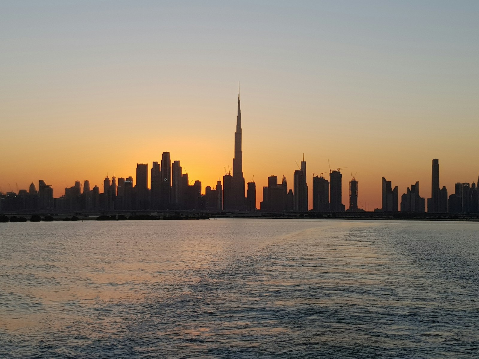 Skyline de Dubaï, marché phare pour investir dans l'immobilier à l'international